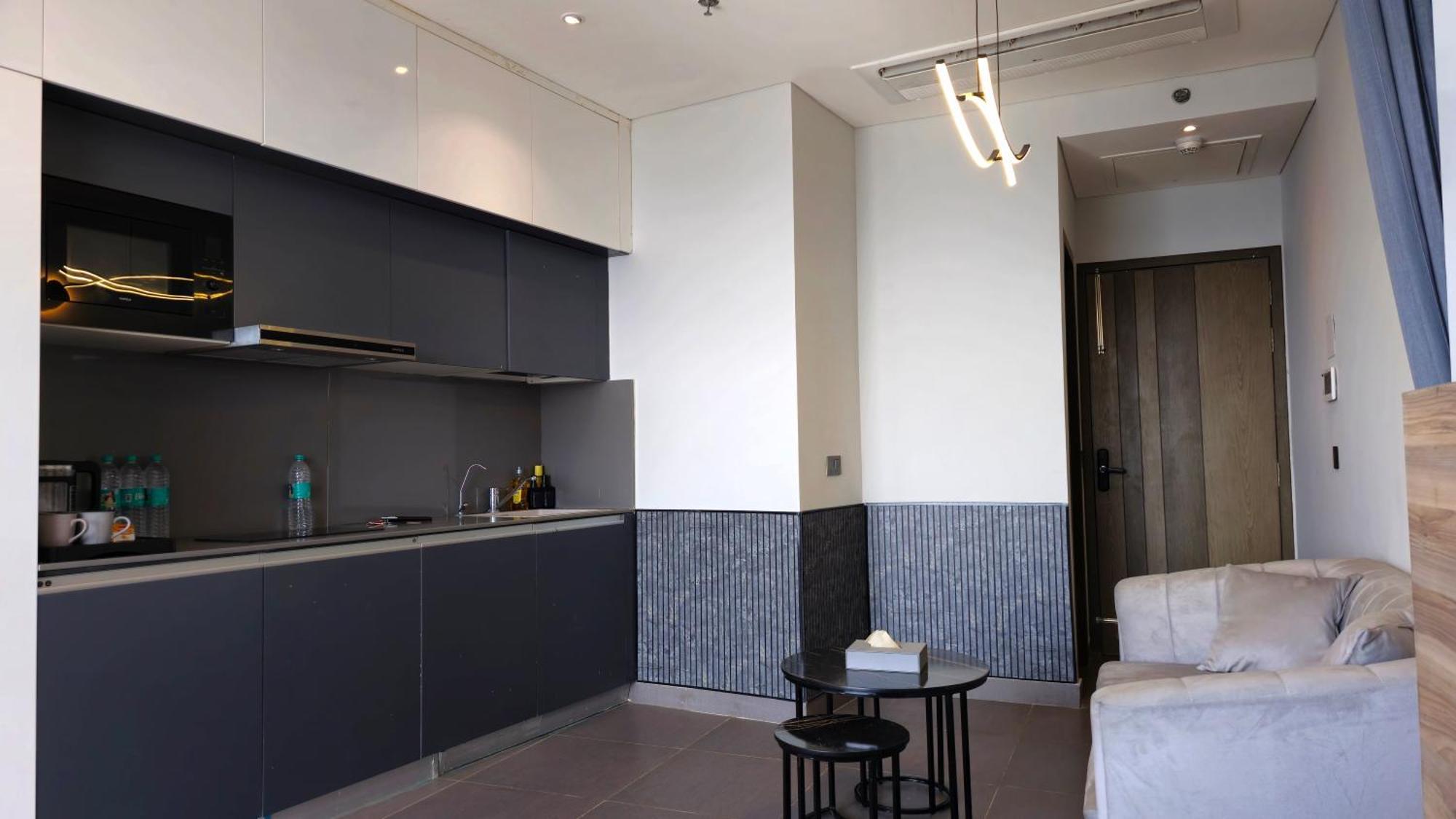 The Luxe Living Hotell Noida Exteriör bild